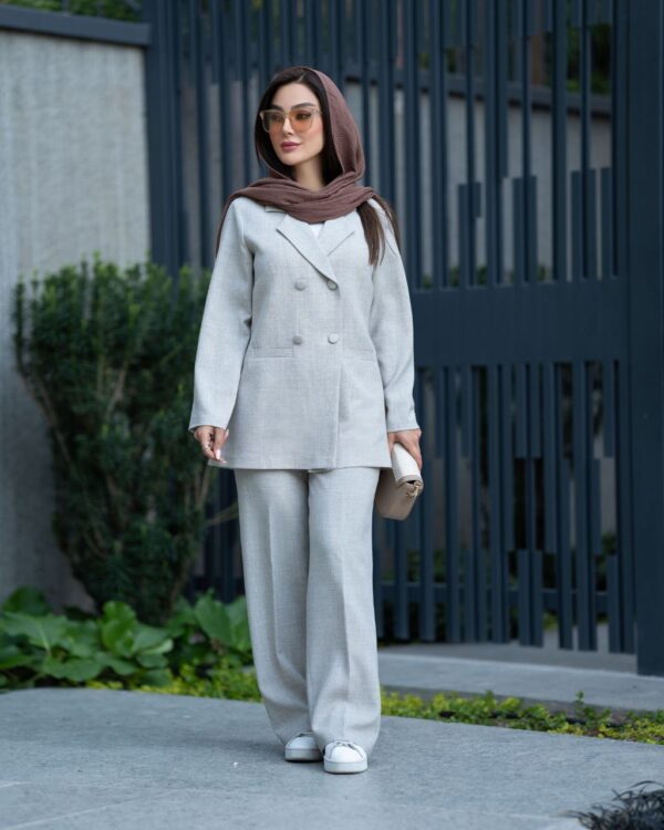 مانتوشلوارزنانه
