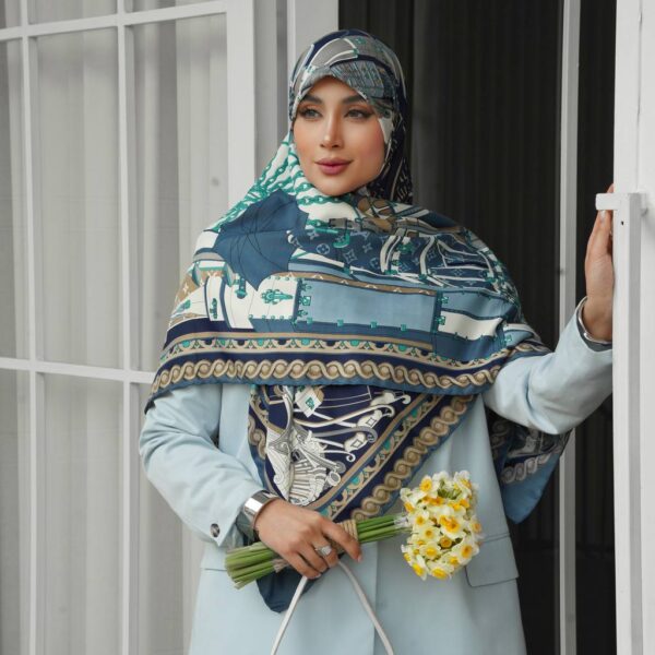 روسری زنانه