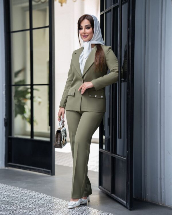کت و شلوار زنانه